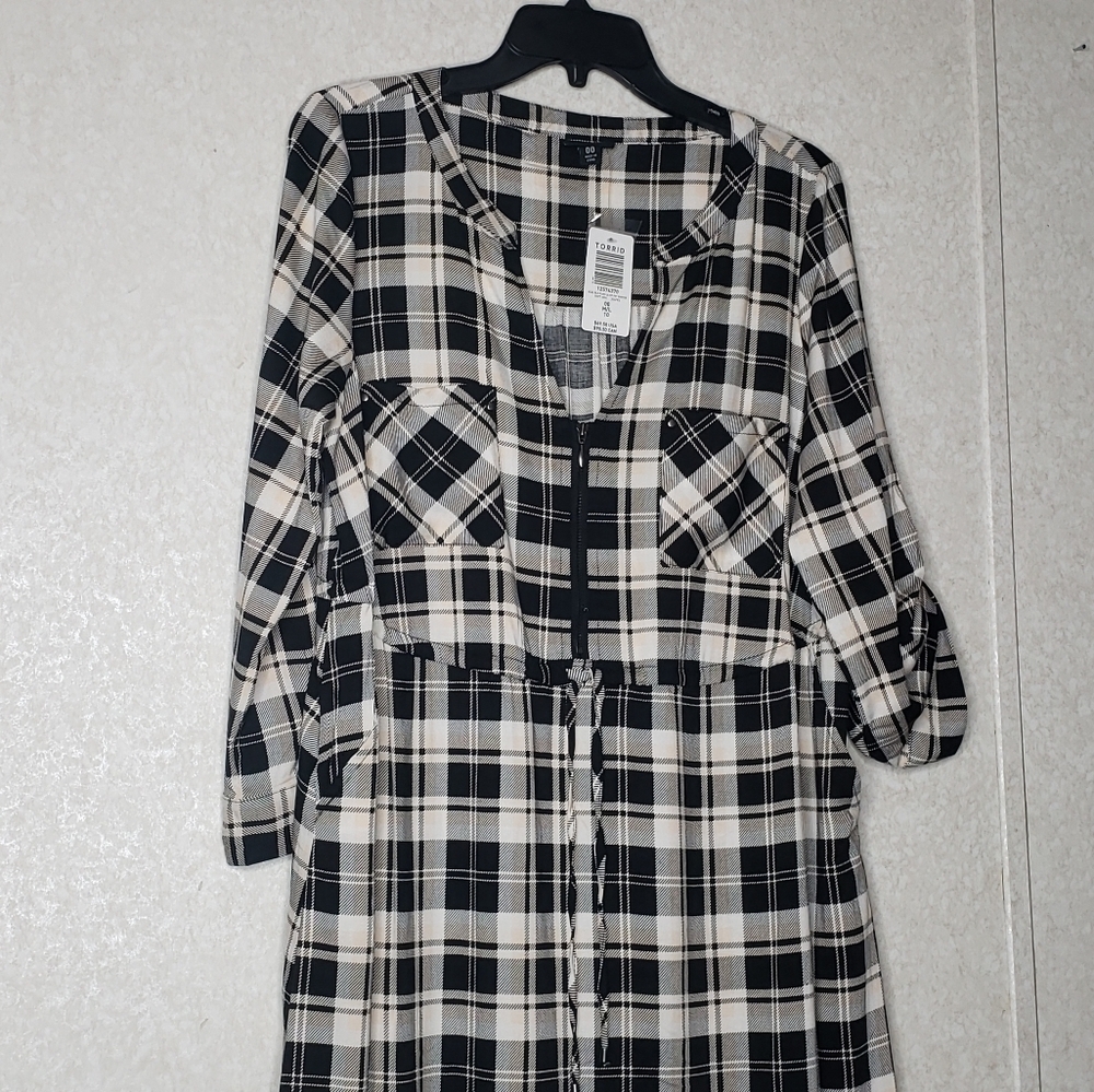 NWT TORRID SKATER PLAID TORRID DRESS size 00